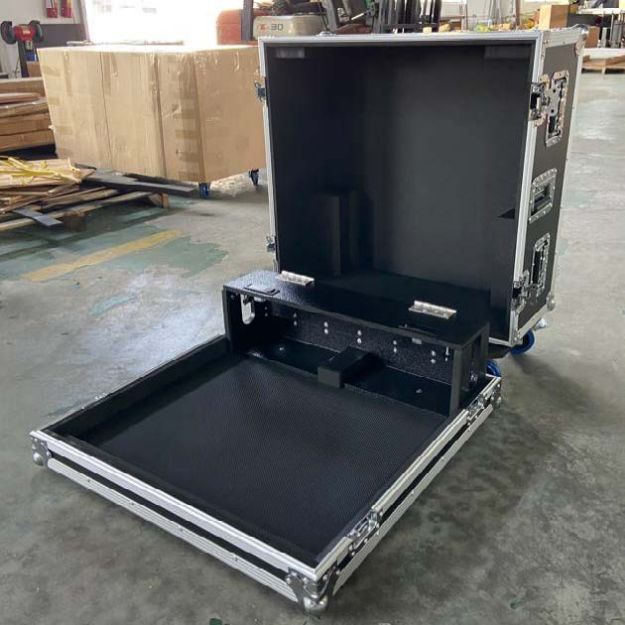 Picture of QU7 Flight Case
