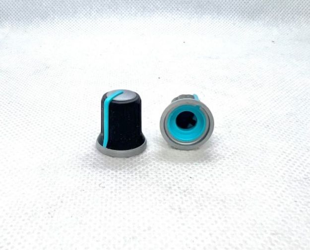 Picture of A&H XONE Silver Blue Line Knob