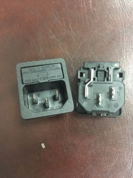 Picture of HIQ 10A Mains Connector IEC+Fuse Panel Mount MALE